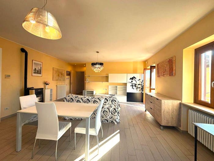Casa quadrilocale in vendita in Vicolo San Bernardo, Centro, Bene Vagienna
