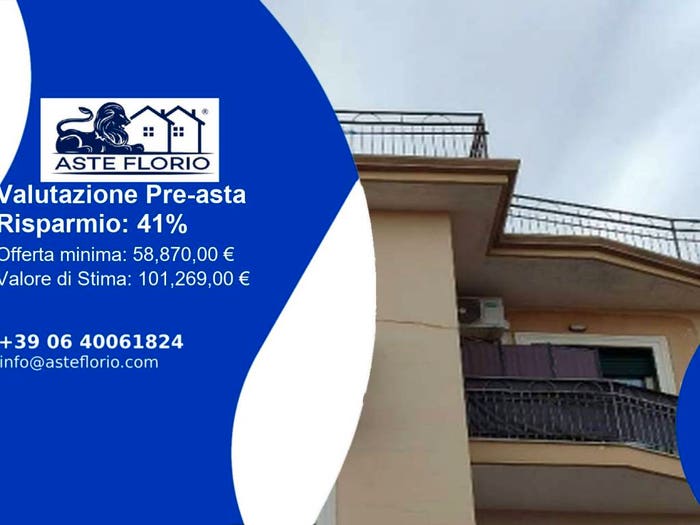Appartamento trilocale in vendita in Via Piave, Cesa