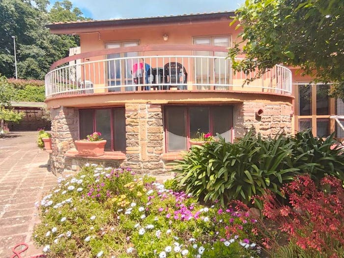 Casa con 6 locali in vendita in Via Caduti di Nassirya, Manziana