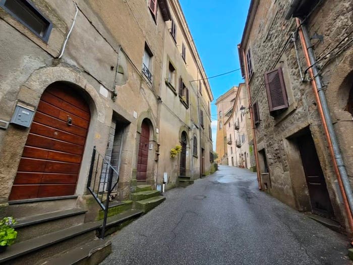 Appartamento bilocale in vendita in Via Principe di Piemonte, Centro, Bomarzo