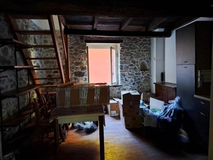 Casa quadrilocale in vendita in Censuario Drano Località San Mamete Via Trebisonda, San Mamete, Valsolda