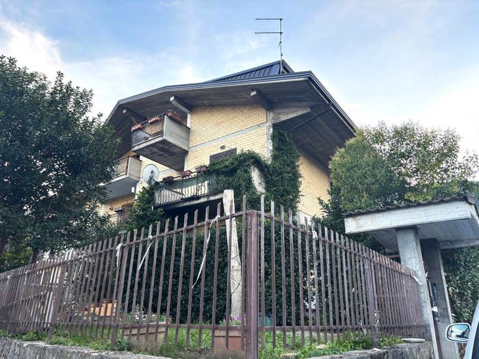 Appartamento trilocale in vendita in Via Nazionale, Centro, Monteforte Irpino