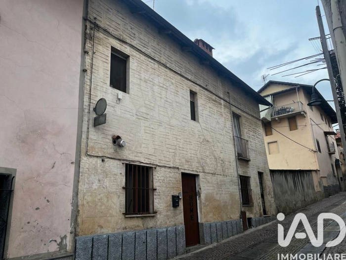 Appartamento trilocale in vendita in Via Massimo D'Azeglio, Centro, Pianezza