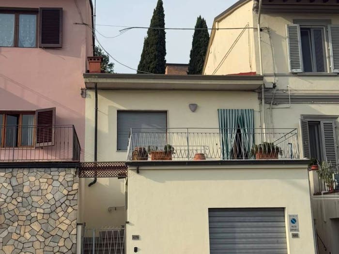 Casa trilocale in vendita in Via Livornese, Centro, Lastra a Signa