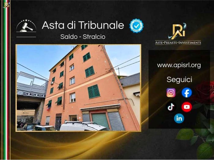 Appartamento trilocale in vendita in Via Bobbio, Marassi San Fruttuoso Quezzi, Genova