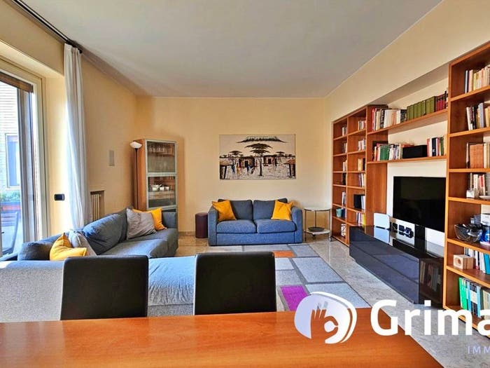 Appartamento quadrilocale in vendita in Via Tantardini, Corso San Gottardo, Milano