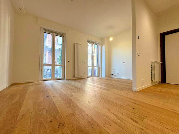 Appartamento quadrilocale in vendita in Stradone Farnese, Centro Storico, Piacenza