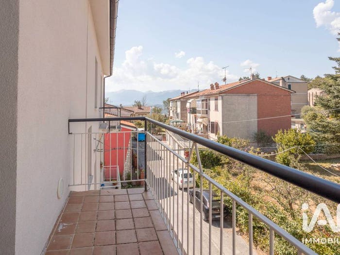 Appartamento quadrilocale in vendita in Via B Costantini, Centro, San Ginesio