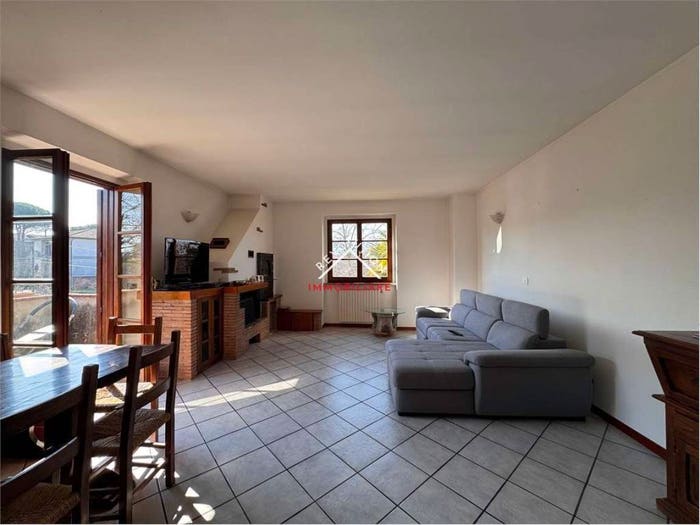 Appartamento con 6 locali in vendita in Via Rigucci, Centro, Città di Castello