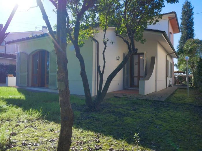 Casa con 6 locali in vendita in Via della Serpa, Villanuova Piovola, Empoli