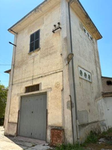 Casa con 6 locali in vendita in Località Convento, Rocca Sinibalda