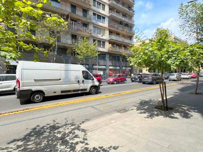 Appartamento con 6 locali in vendita in Viale Vittorio Veneto, Province Veneto, Catania