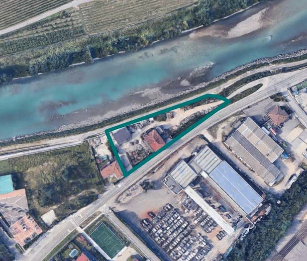 Casa con 6 locali in vendita in Via Menevo, Volargne, Dolcè