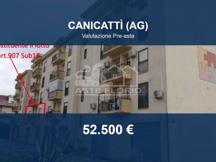 Appartamento con 6 locali in vendita in Via Nilde Iotti, Canicattì