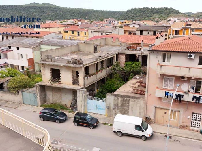 Casa con 6 locali in vendita in Via San Costantino, Centro, Bari Sardo