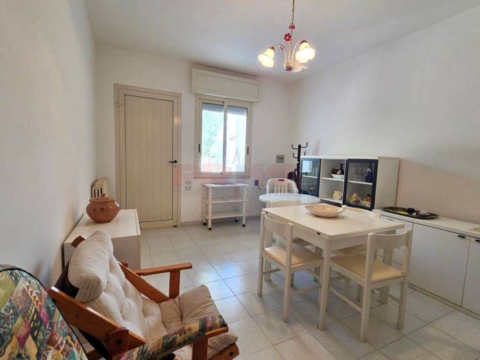 Casa con 6 locali in vendita in Viale Duca d'Aosta, Tuglie