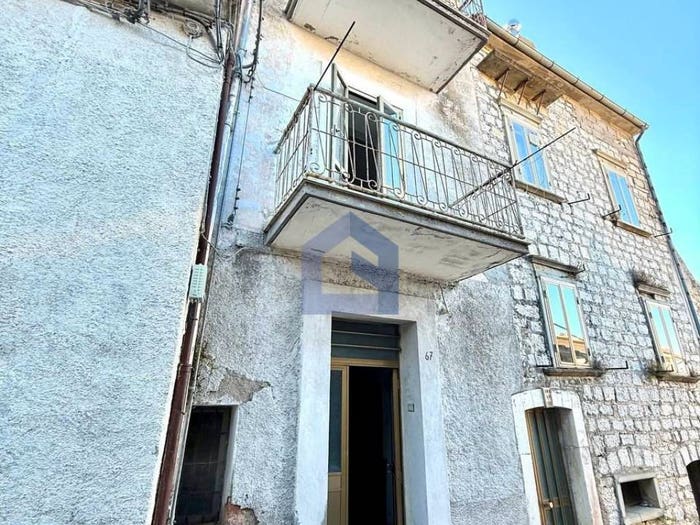 Casa con 5 locali in vendita in Via Roma, Roio del Sangro