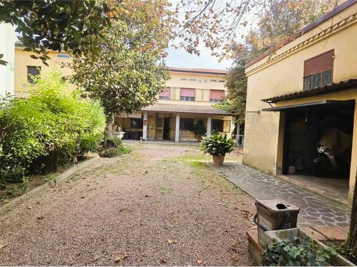 Casa con 6 locali in vendita in VIA ROCCHINA, Centro, Medolla