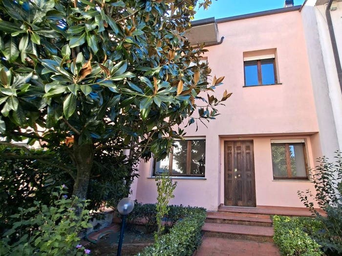 Casa con 6 locali in vendita in Pieve Al Toppo, Civitella in Val di Chiana