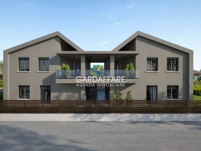 Appartamento trilocale in vendita in Crociale, Manerba del Garda
