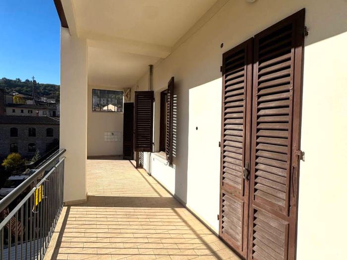 Appartamento bilocale in vendita in Piazza della Liberta, Mercatale San Quirico, Vernio