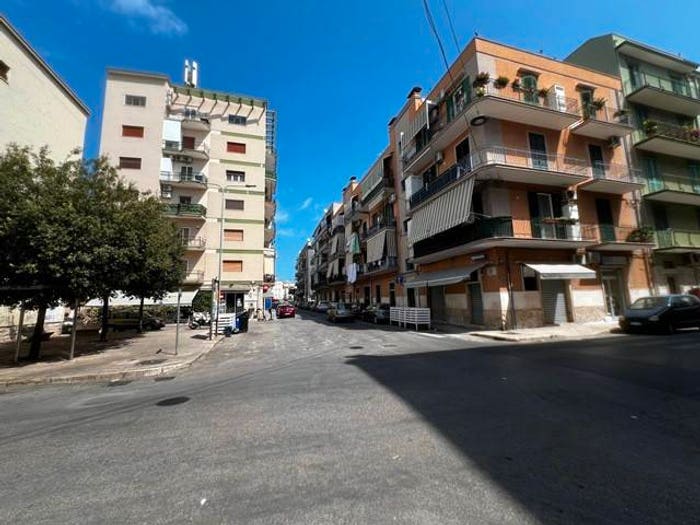 Appartamento trilocale in vendita in Via Lecce, Bisceglie