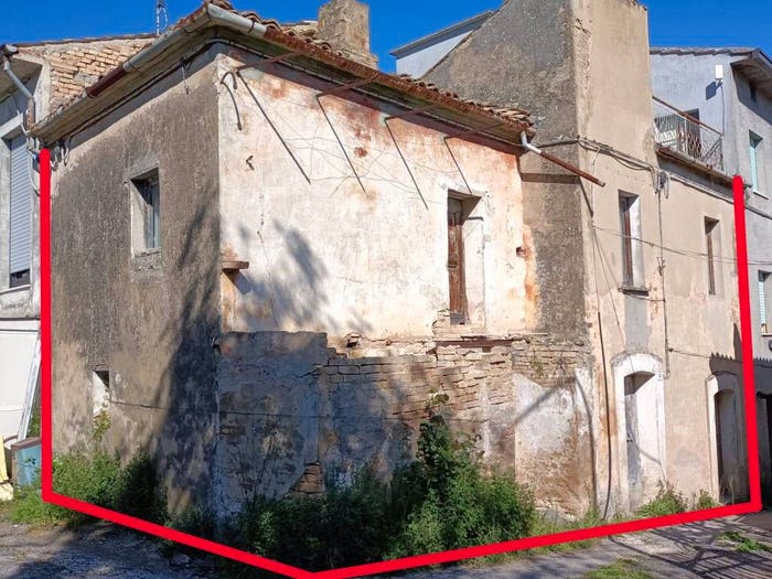 Casa con 6 locali in vendita in Contrada Colle Pizzuto, Centro, Lanciano