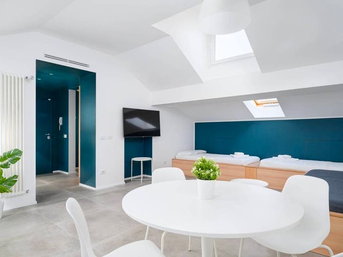 Appartamento bilocale in vendita in Piazza Guglielmo Oberdan, Porta Venezia, Milano