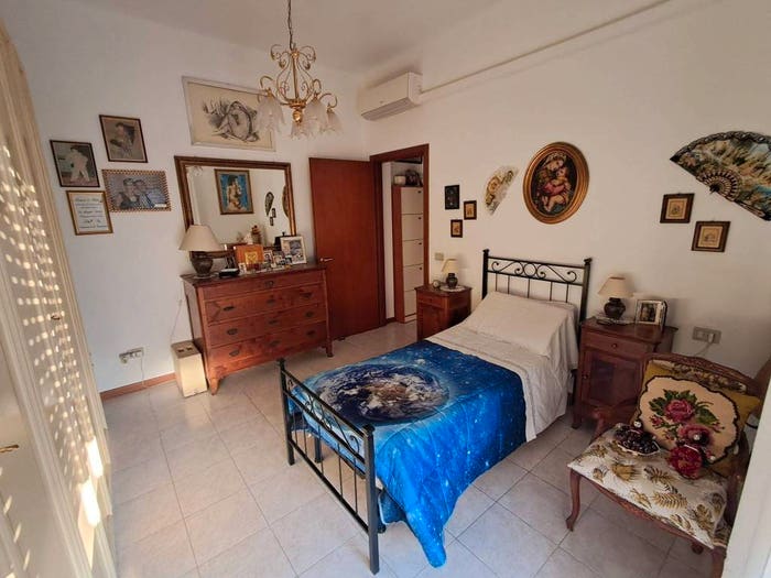 Appartamento trilocale in vendita in Via del Marzocco, Shangai, Livorno