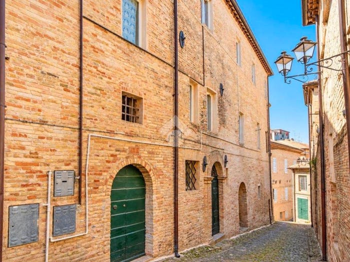 Appartamento trilocale in vendita in Via Migliorati, Centro, Fermo