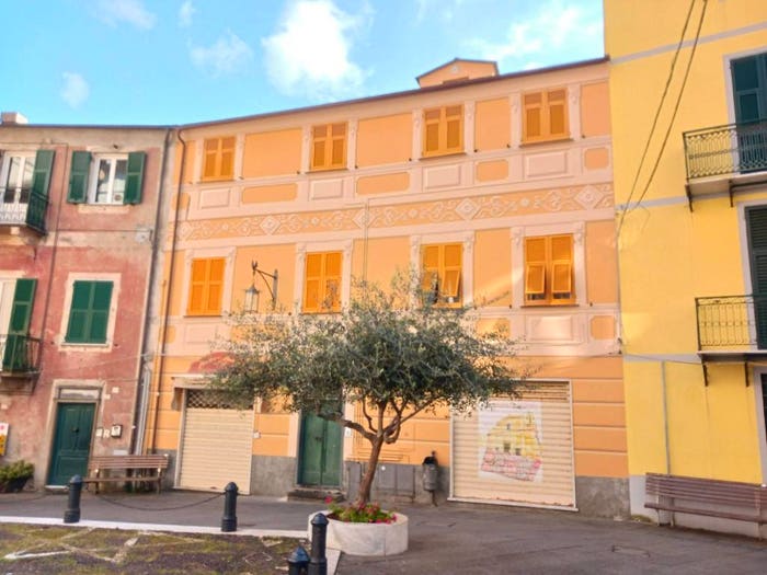 Appartamento quadrilocale in vendita in Via Vittorio Emanuele, Centro, Moneglia