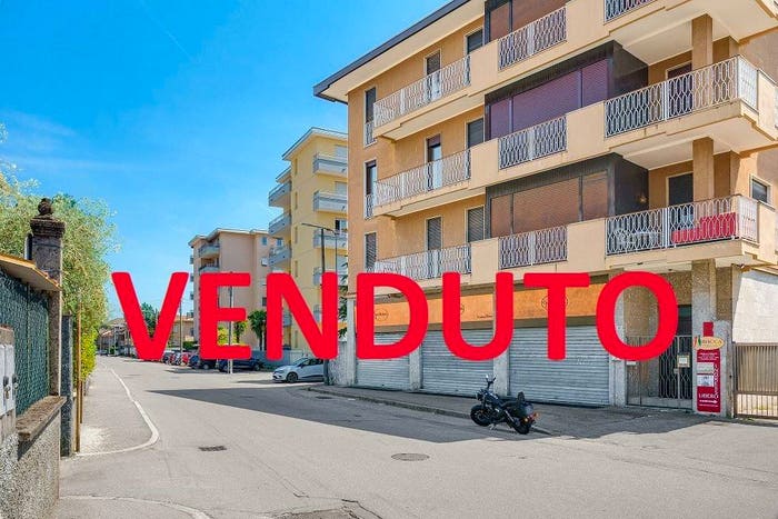 Appartamento con 5 locali in vendita in VIA VESPRI SICILIANI, Redentore, Busto Arsizio