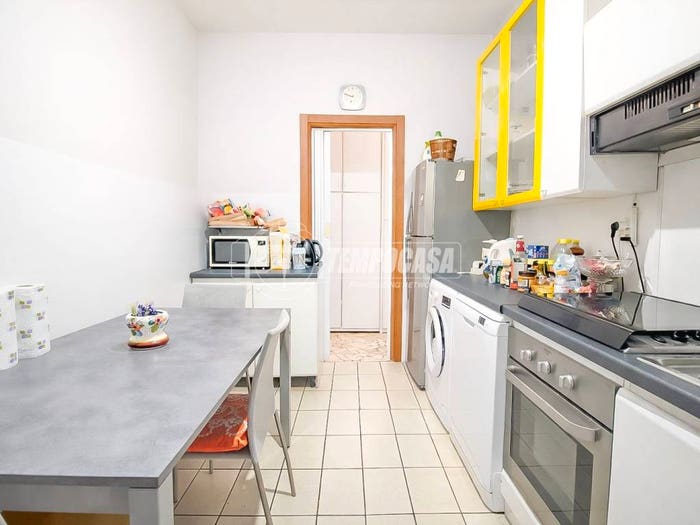 Appartamento trilocale in vendita in Via Carlo Marochetti, Corvetto, Milano