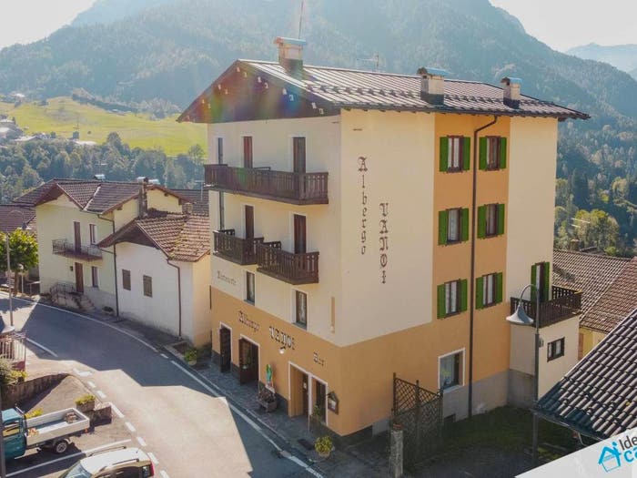 Casa con 6 locali in vendita in Prade, Località Prade, Canal San Bovo