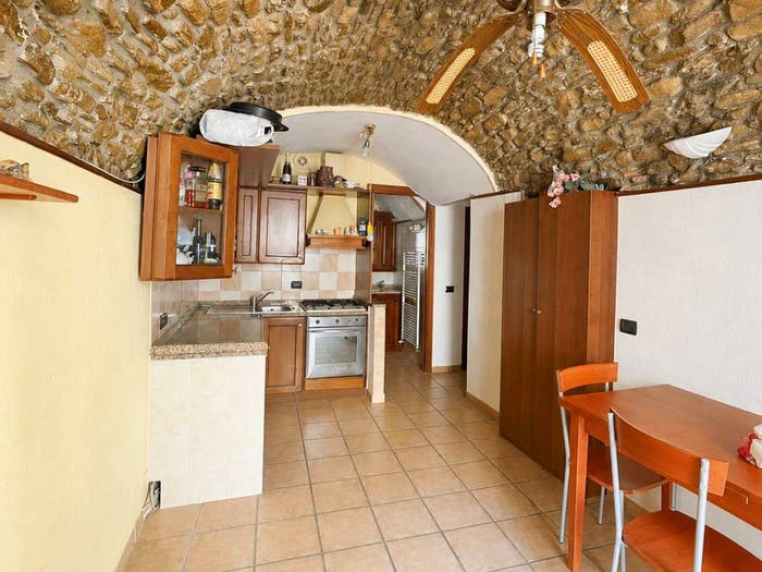 Appartamento trilocale in vendita in Via Soprana, Soldano