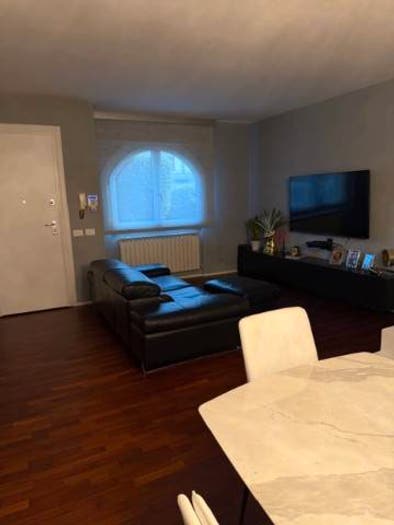 Casa con 5 locali in vendita in Via Mallemort De Provence, Agliana
