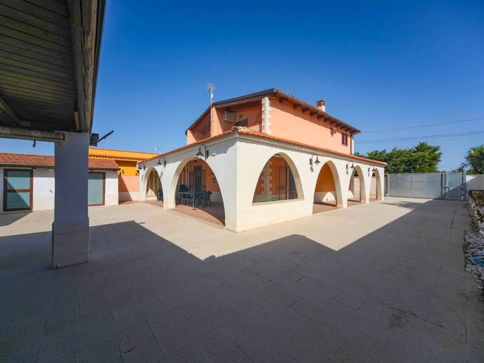 Casa con 6 locali in vendita in via marco Polo, Fanusa, Siracusa