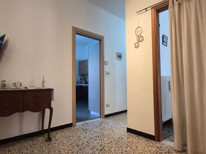 Appartamento quadrilocale in vendita in Via Diano Calderina, Oneglia, Imperia