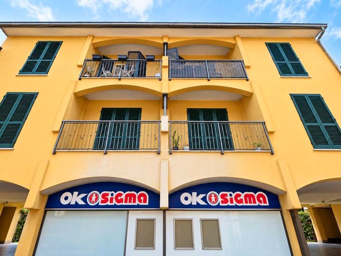 Appartamento trilocale in vendita in Via Giuseppe Mazzini, Centro, Ceriano Laghetto