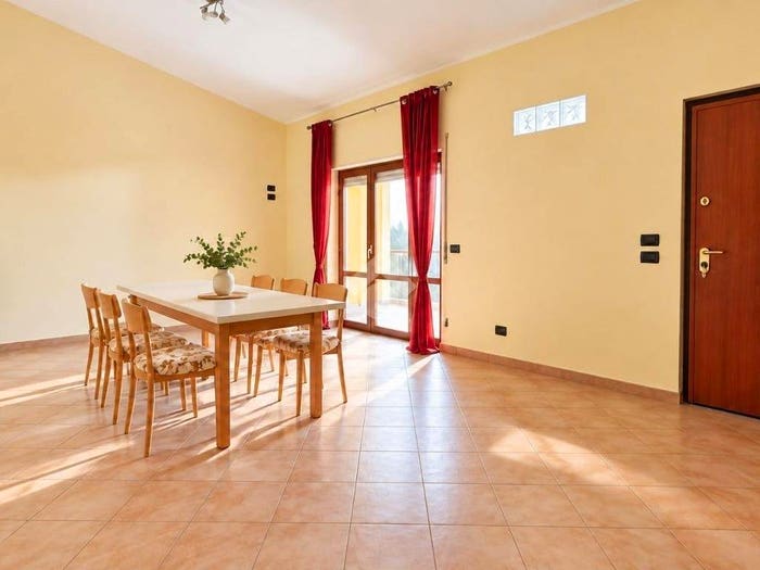 Appartamento quadrilocale in vendita in Via Fortunato La Camera, Popilia Vagliolise, Cosenza