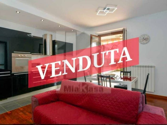 Appartamento bilocale in vendita in Via per Cantalupo, Origgio
