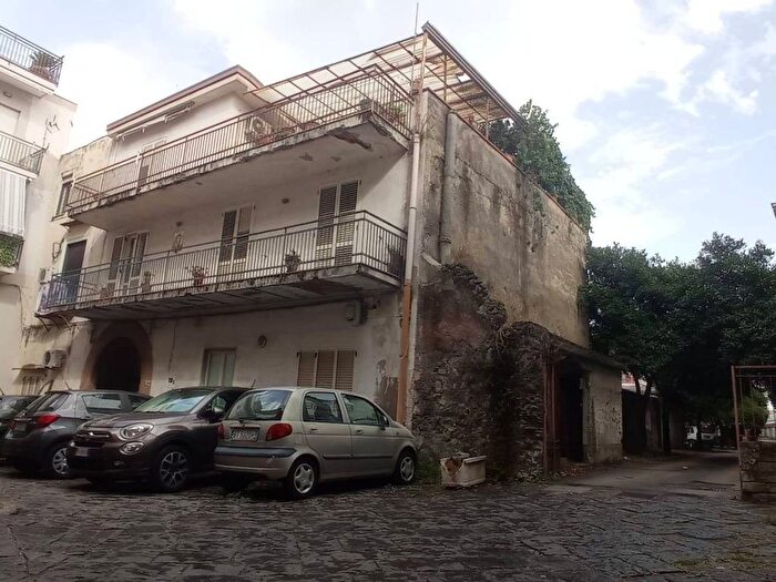 Appartamento quadrilocale in vendita in Via Antonio Angrisani, Somma Vesuviana