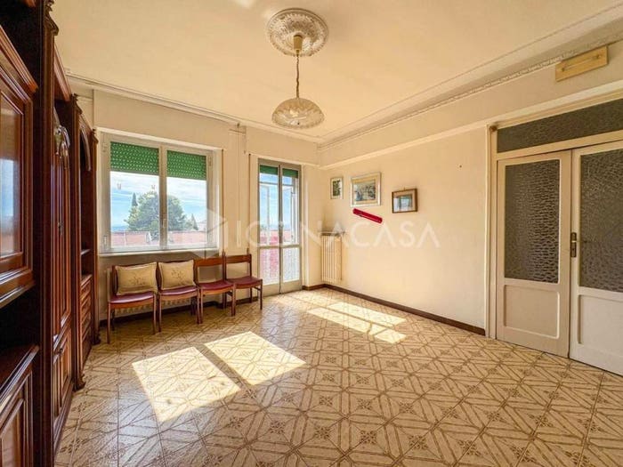 Appartamento quadrilocale in vendita in Viale Quinto Orazio Flacco, Centro, Matera