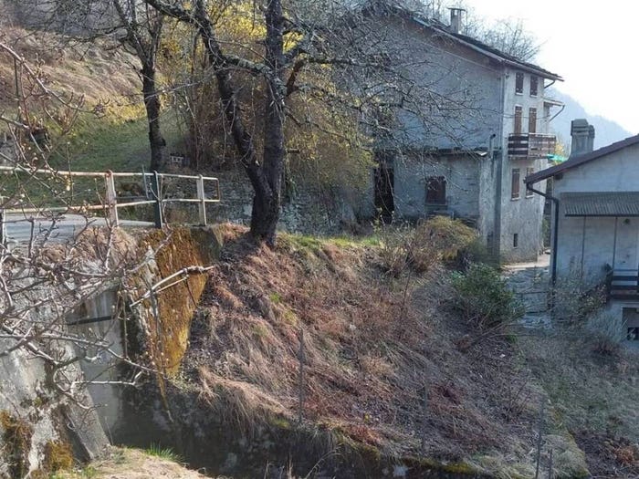 Casa in vendita in Località Lera SNC, Villa di Tirano