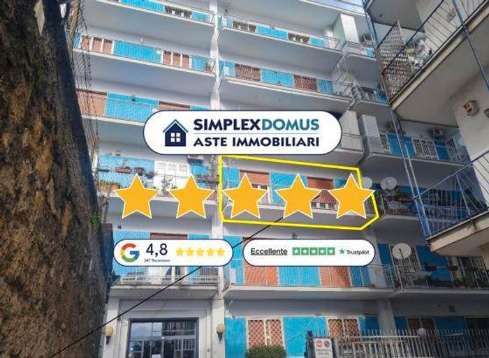 Appartamento quadrilocale in vendita in Via Alessandro Manzoni, Vomero, Napoli