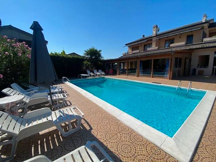 Casa con 6 locali in vendita in Campofiorenzocalifornia, Casatenovo