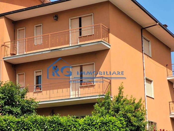 Appartamento quadrilocale in vendita in Via Mantes la Jolie, Bagnoregio