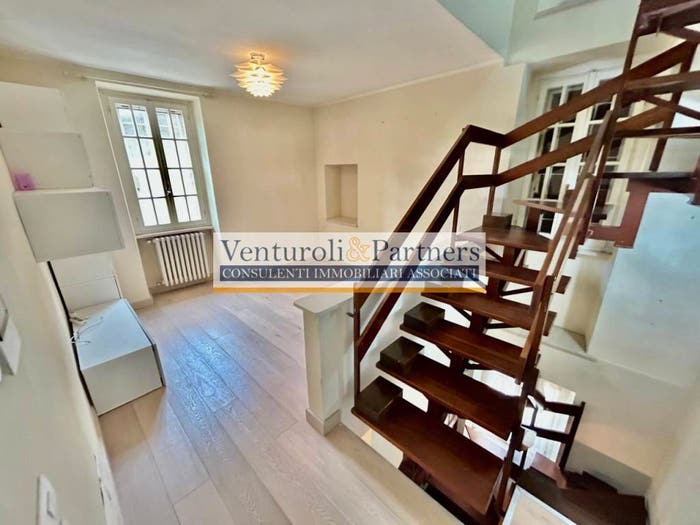 Appartamento con 6 locali in vendita in Via Grezze, Entroterra, Desenzano del Garda