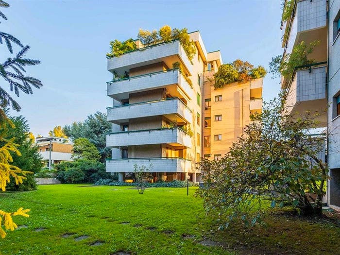 Appartamento trilocale in vendita in VIA DONIZETTI, Cazzaniga Ospedale, Monza