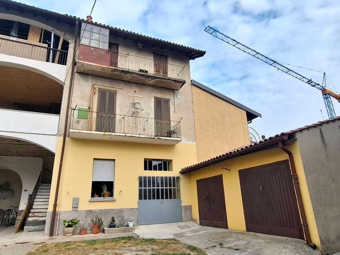 Appartamento trilocale in vendita in Centro, Carate Brianza